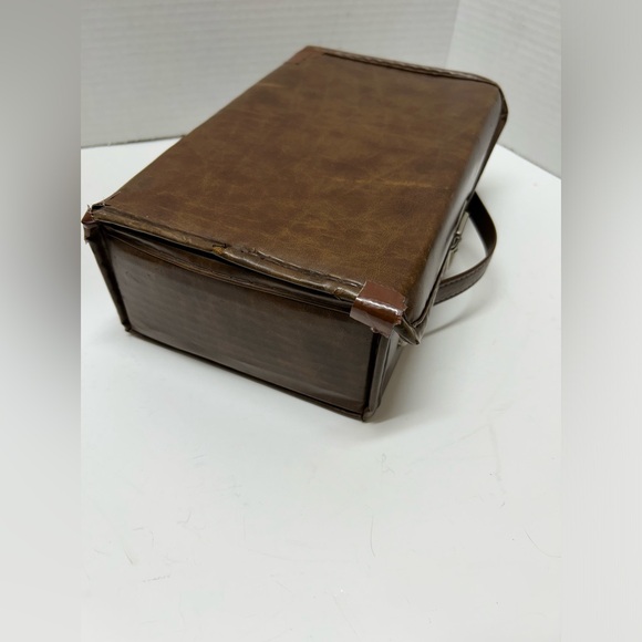 Cassette Tape Holder Storage Carry Suitcase With Handle  Holds 12 Tapes Vintage - Picture 5 of 8